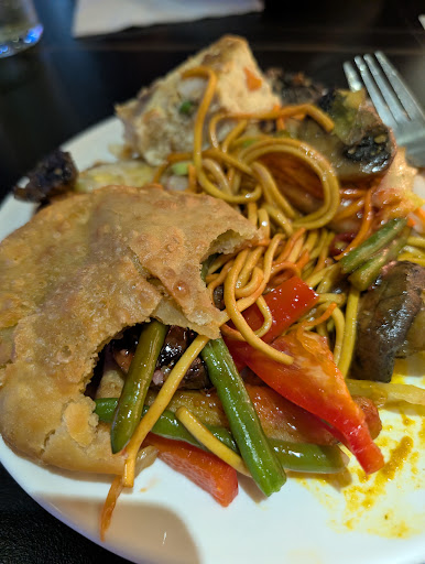 Photo of Wings International Cuisine - 119 Ferensway, Hull HU1 3UW